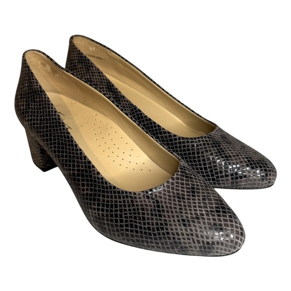 Trotters Kari Dark Gray Snake Print Block Heels Slip On Leather Pumps 7.5 W - Picture 4 of 14